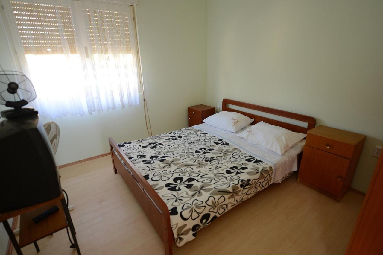 Apartment Kod Stipe Vrsi Cameră foto