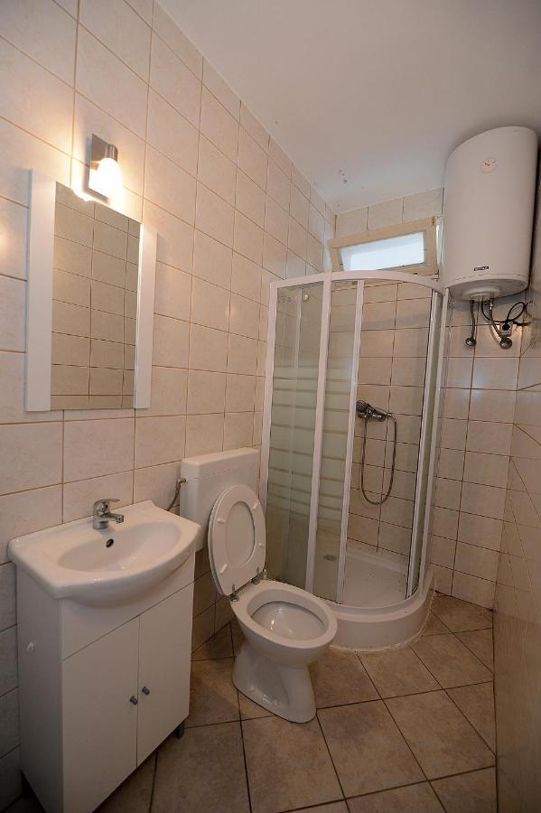 Apartment Kod Stipe Vrsi Cameră foto